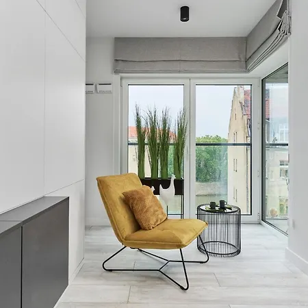 Unique Riverside Ksiecia Witolda By Renters Apartmán *