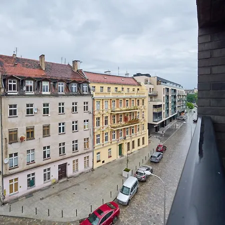 Unique Riverside Ksiecia Witolda By Renters شقة