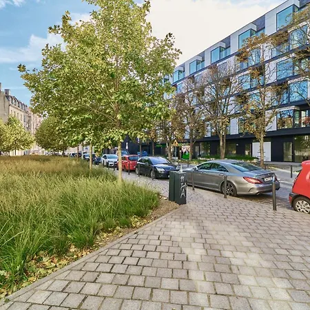 Lägenhet Unique Riverside Ksiecia Witolda By Renters