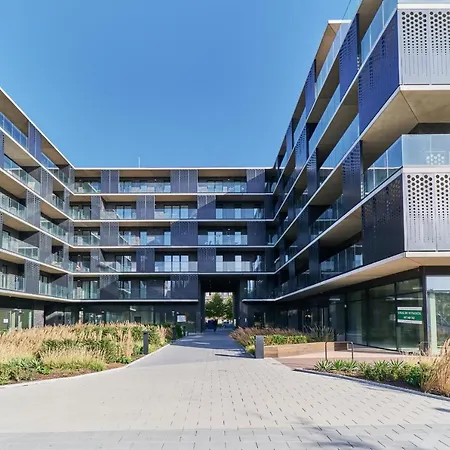 شقة Unique Riverside Ksiecia Witolda By Renters فروتسواف